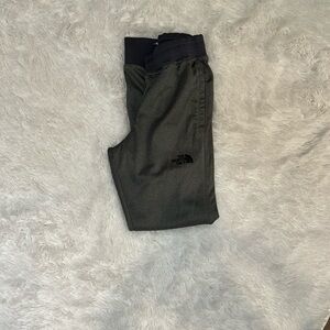 Boys the North Face gray sweatpants